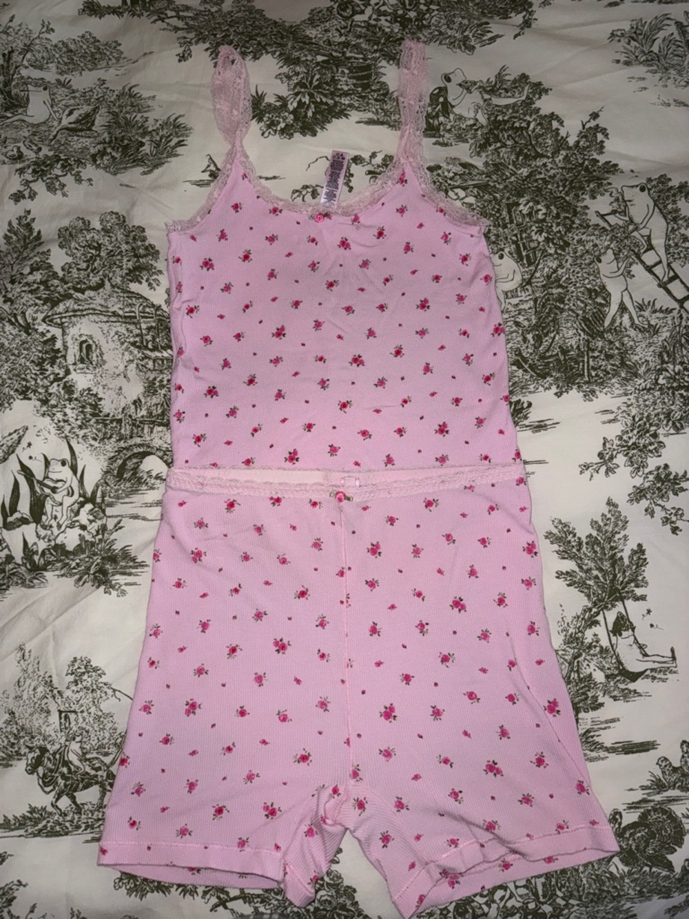 SKIMS pajama set